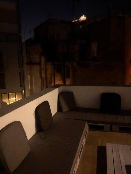 Ferienwohnung Cozy Loft With Jazz Notes In Kolonaki Athen Exterior foto